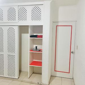 Habitación con Cama King